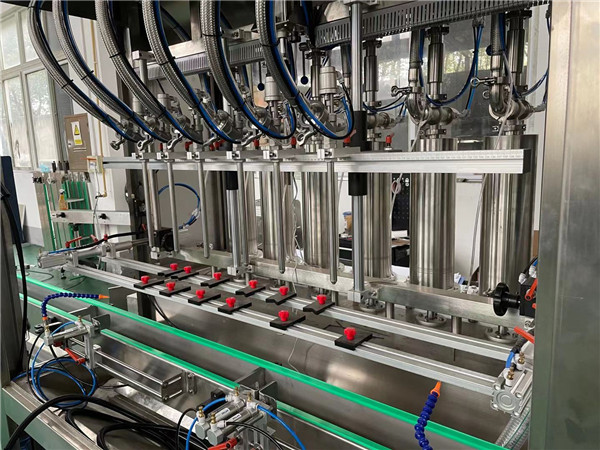 Automaattisen männän täyttökoneen tiedot