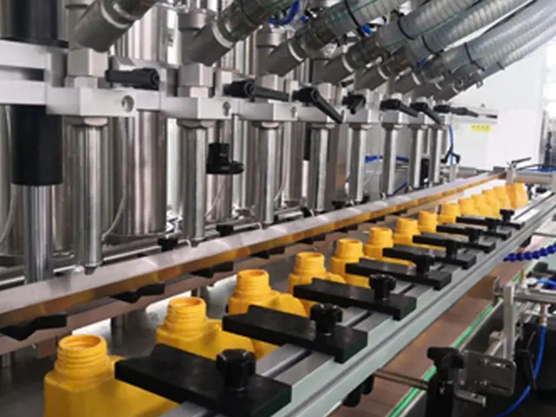 Teollinen täyttökone